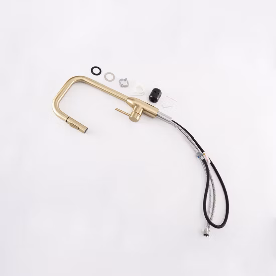 Usine d'articles sanitaires robinet d'évier de cuisine robinet d'eau PVD champagne robinet pivotant robinet de cuisine en or posé Upc 304 mélangeur de cuisine en acier inoxydable robinet de cuisine